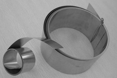 304和304L不銹鋼帶有什么區別?